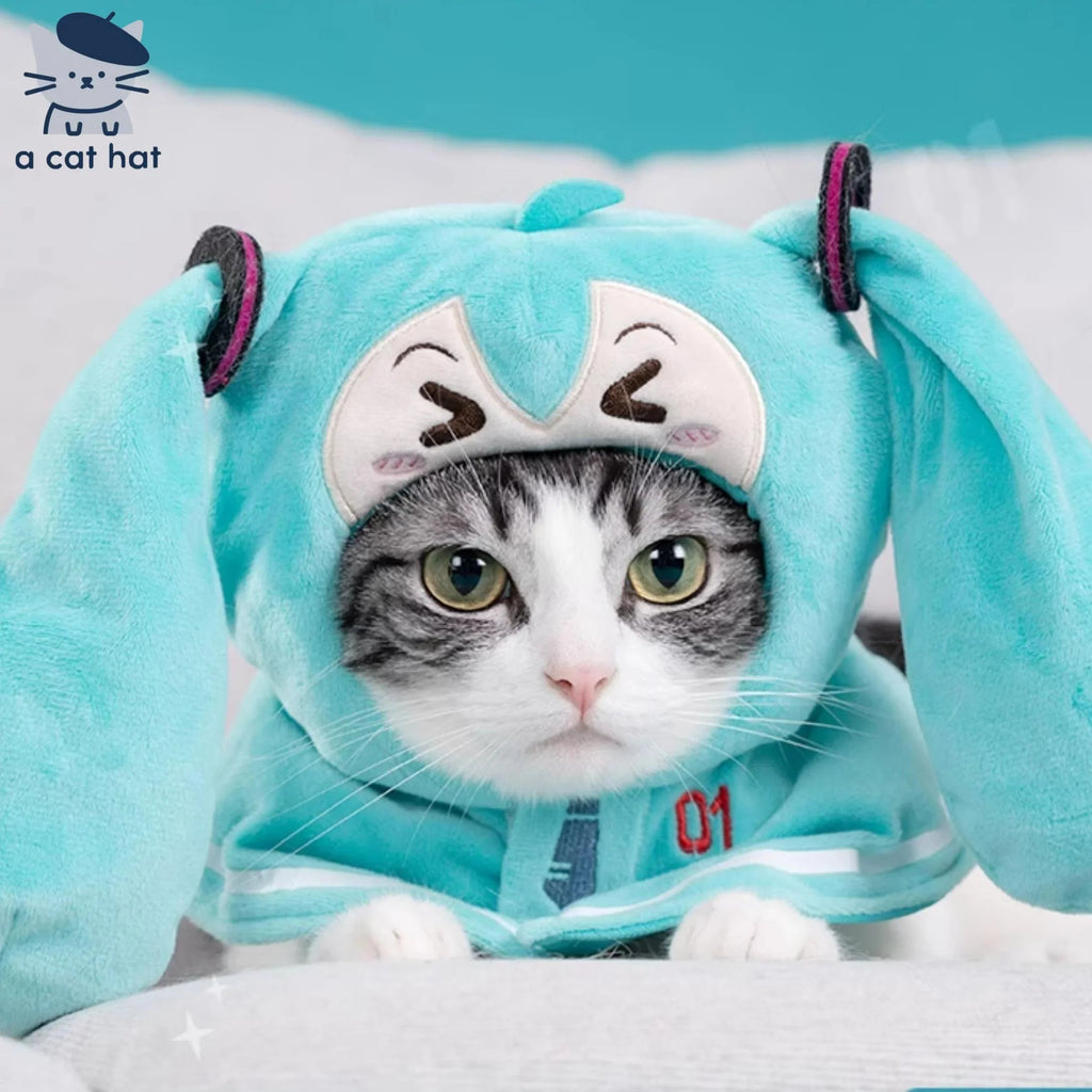Dailypets Character-Inspired Cat Shawl with Soft Fabric and Mint Green Design