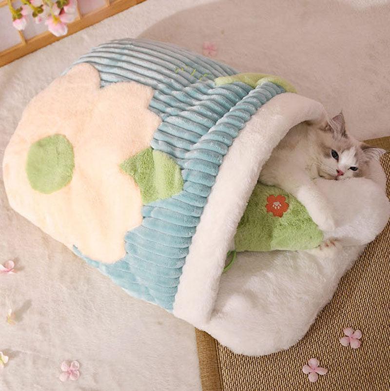 Dailypets Warm Cat Sleeping Bag – Flower Design Semi-Enclosed Bed for Indoor Cats