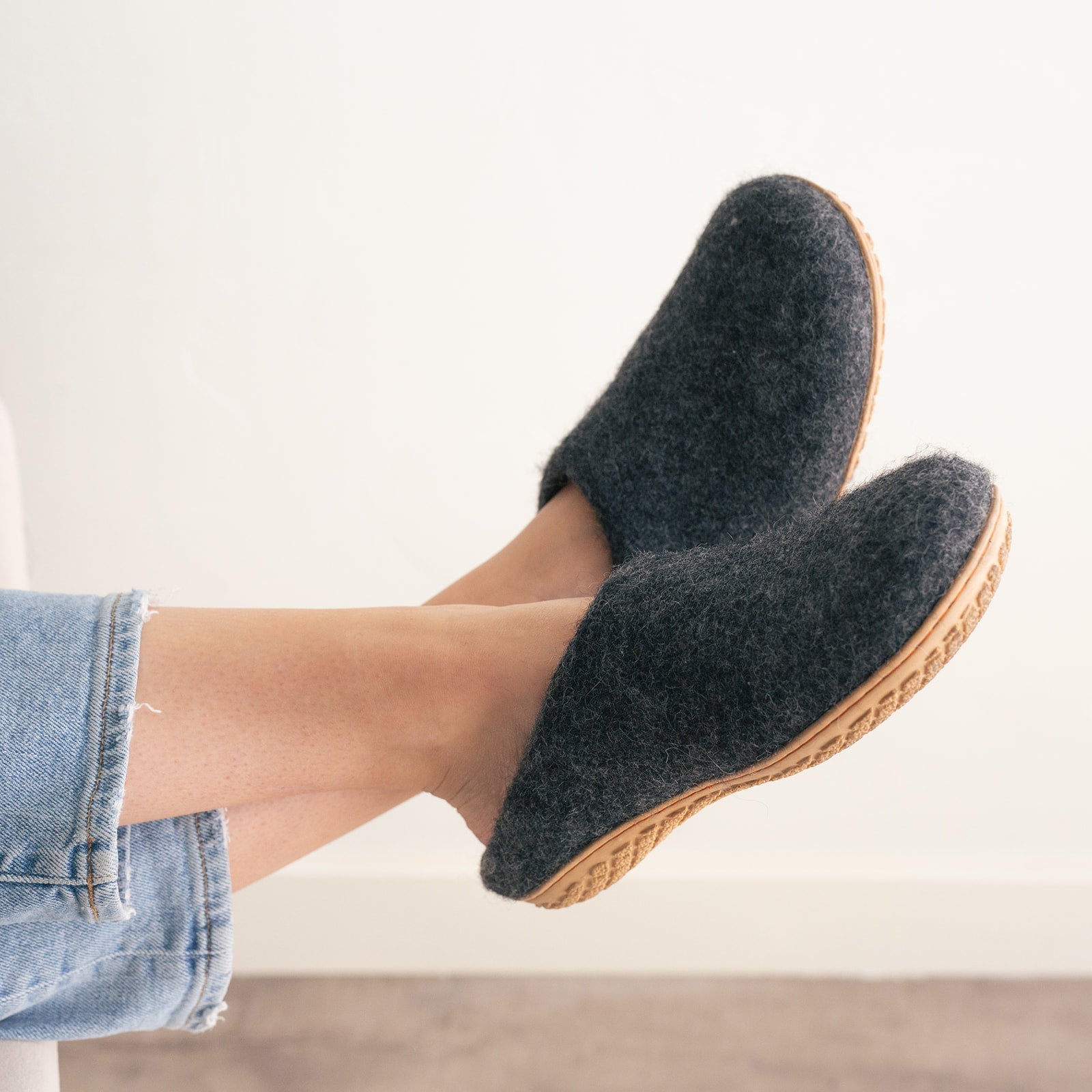 Dailypets Handcrafted Merino Wool House Slippers