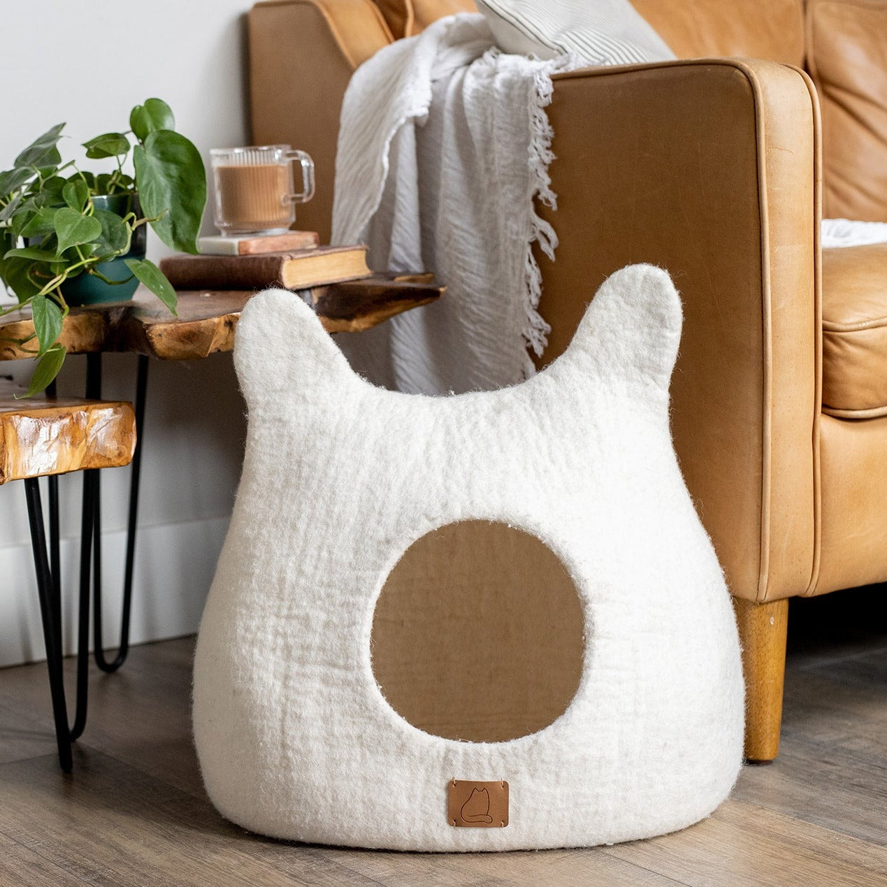 Dailypets Luxury Felted Wool Cat Cave for Indoor Cats