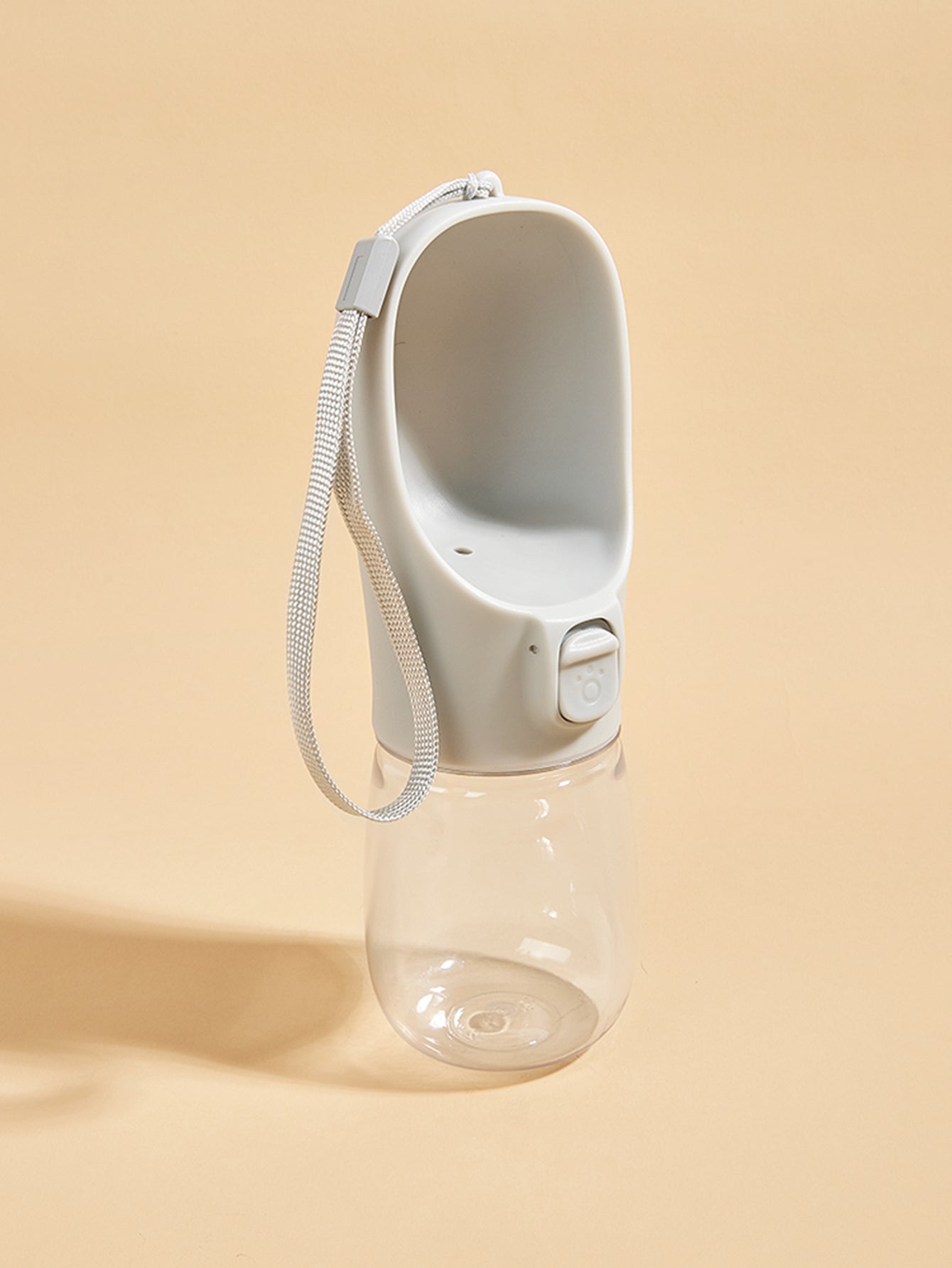 Dailypets Portable Pet Water Bottle – Leak-Resistant Outdoor Dispenser