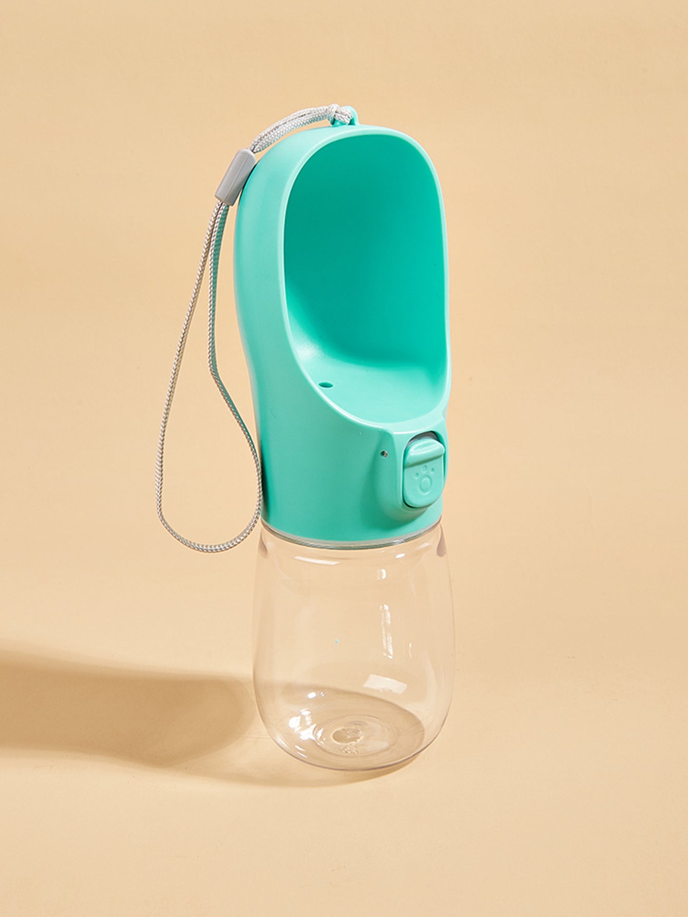 Dailypets Portable Pet Water Bottle – Leak-Resistant Outdoor Dispenser