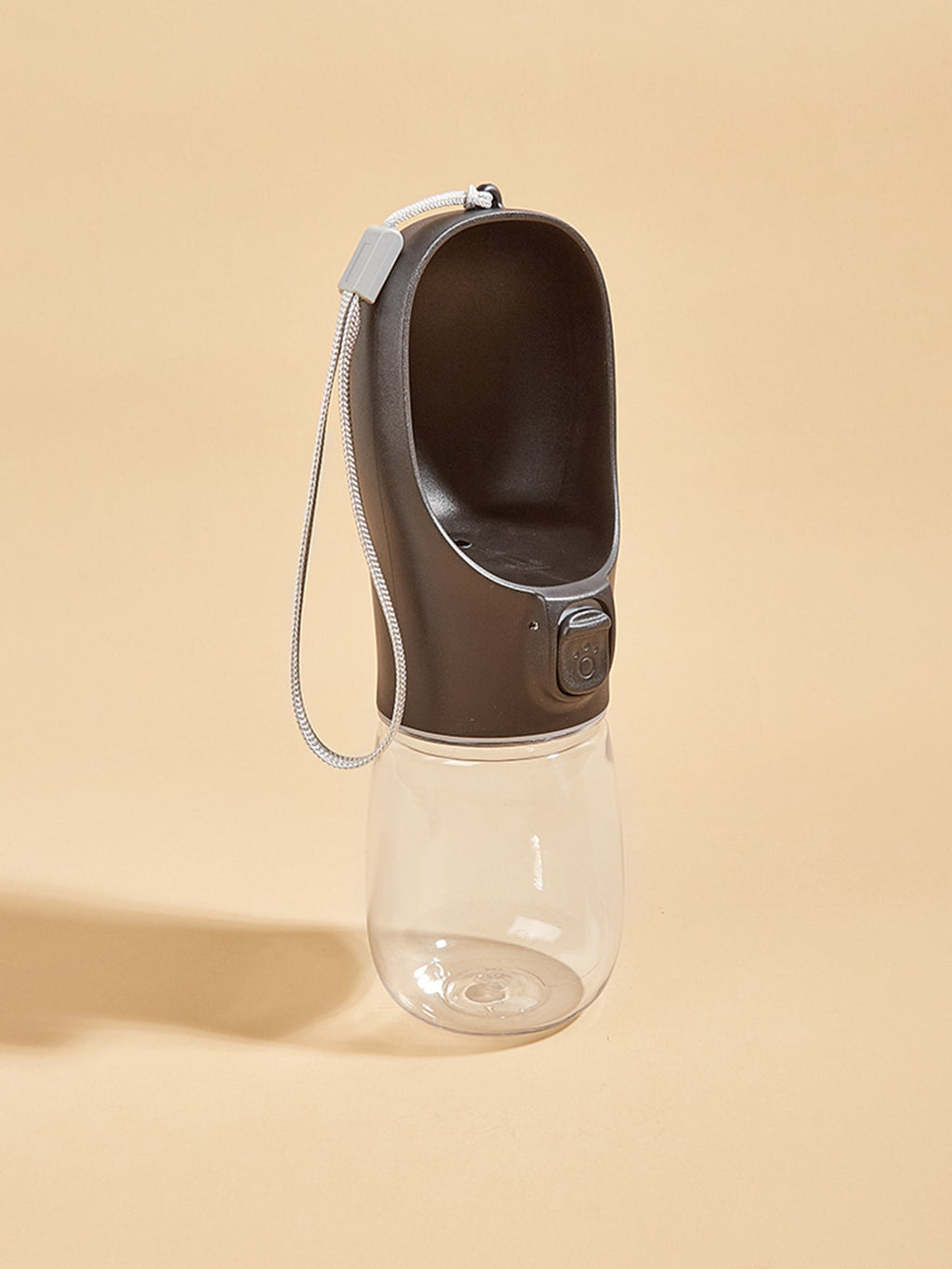 Dailypets Portable Pet Water Bottle – Leak-Resistant Outdoor Dispenser