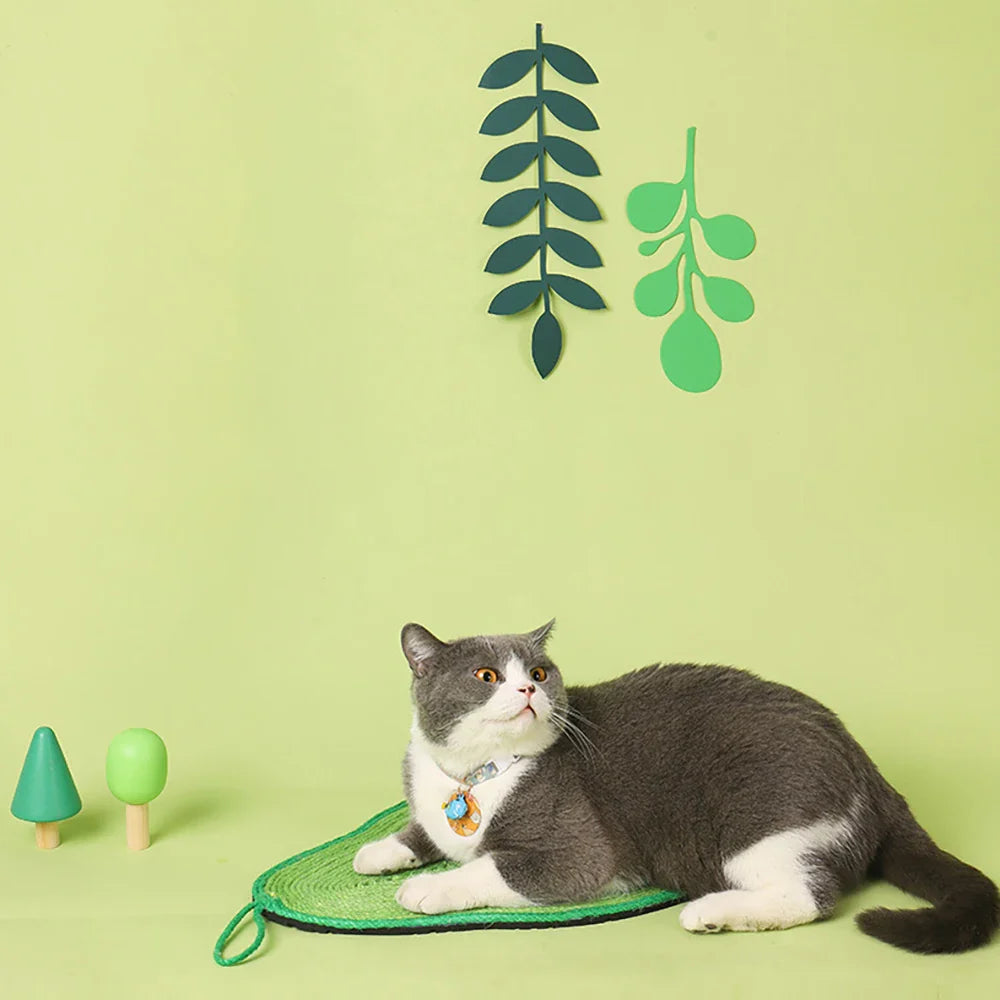 Dailypets Hanging Sisal Scratching Mat for Cats with Decorative Cactus Style Design