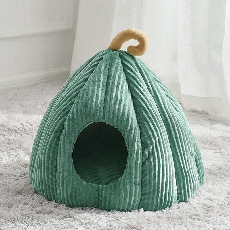 Dailypets Pumpkin-Inspired Indoor Cat Nest