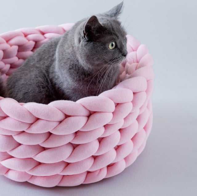 Dailypets Round Cat Bed, Hand-Knit Acrylic Fiber Bed for Warm Daily Naps