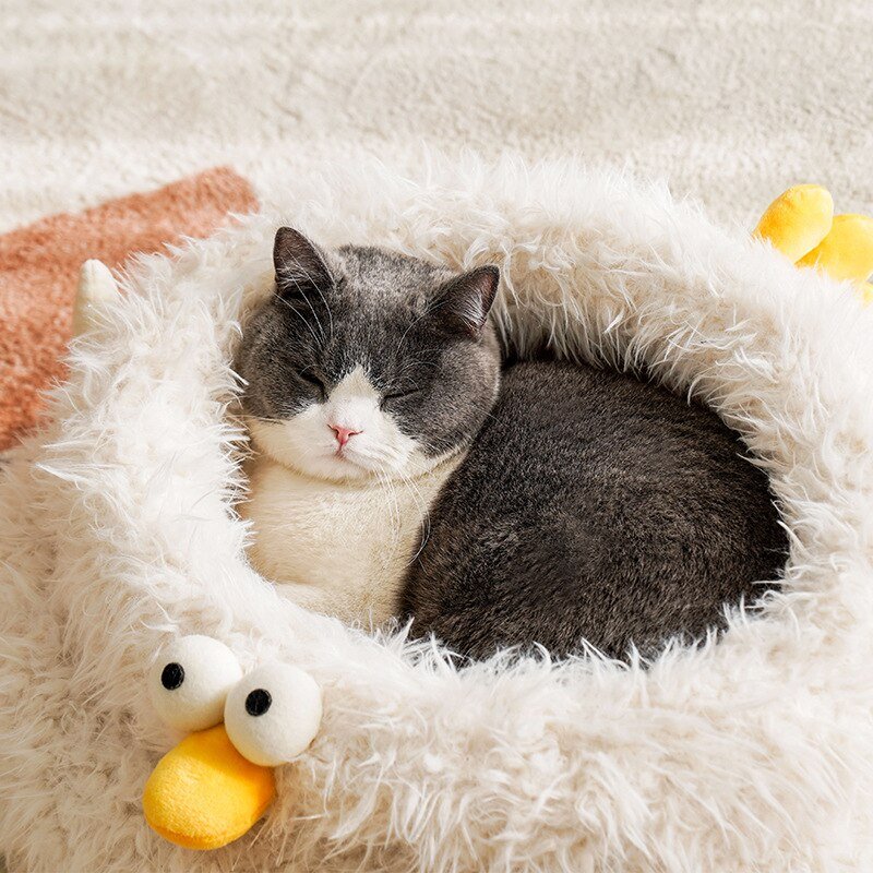 Dailypets Chick Calming Cat Bed – Fluffy Sleeping Nest for Cats