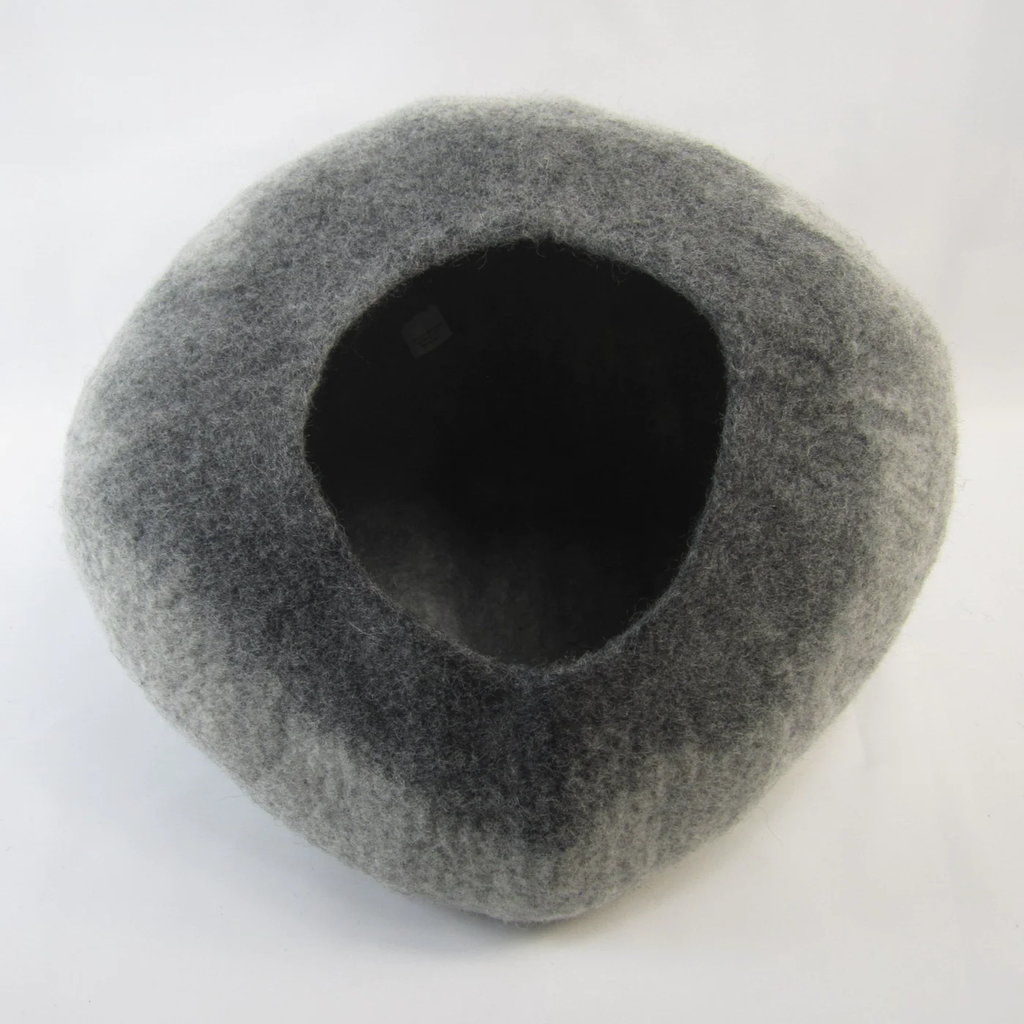 Dailypets Cozy Felted Wool Cat Cave Bed