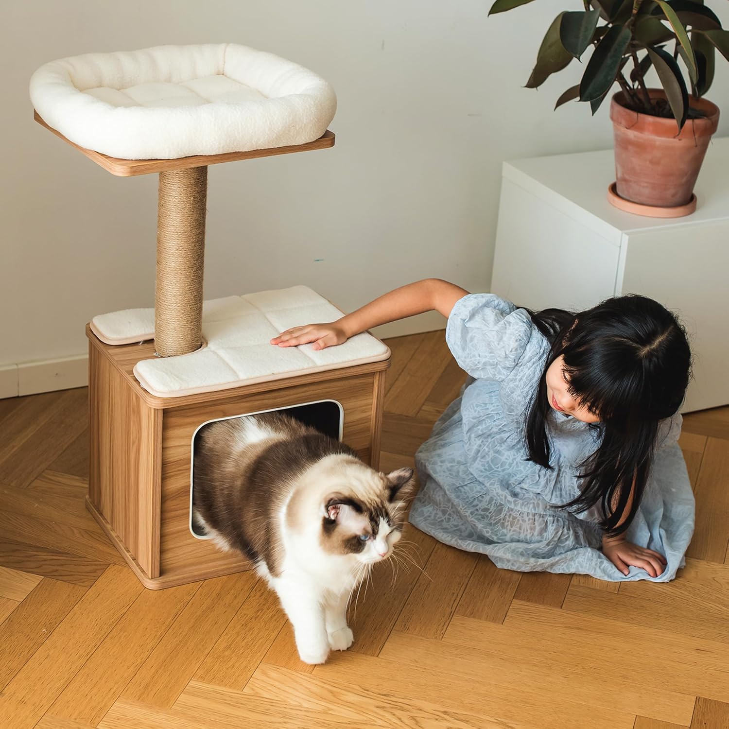 Dailypets Compact Cat Tower with Condo – Beige Cat Tree with Perches & Jute Scratching Post