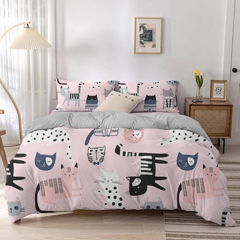 Dailypets Baby Pink Cat Bedding Set – Cute Cartoon Duvet Cover with Pillowcases