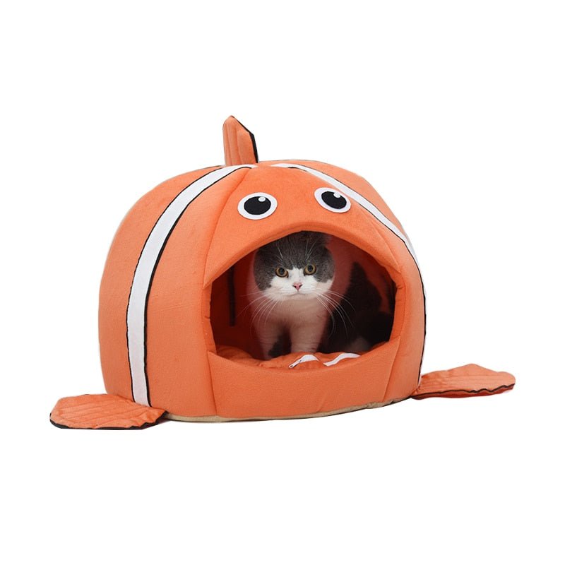 Dailypets Nemo Enclosed Cat Bed – Plush Clownfish Hideaway for Indoor Cats