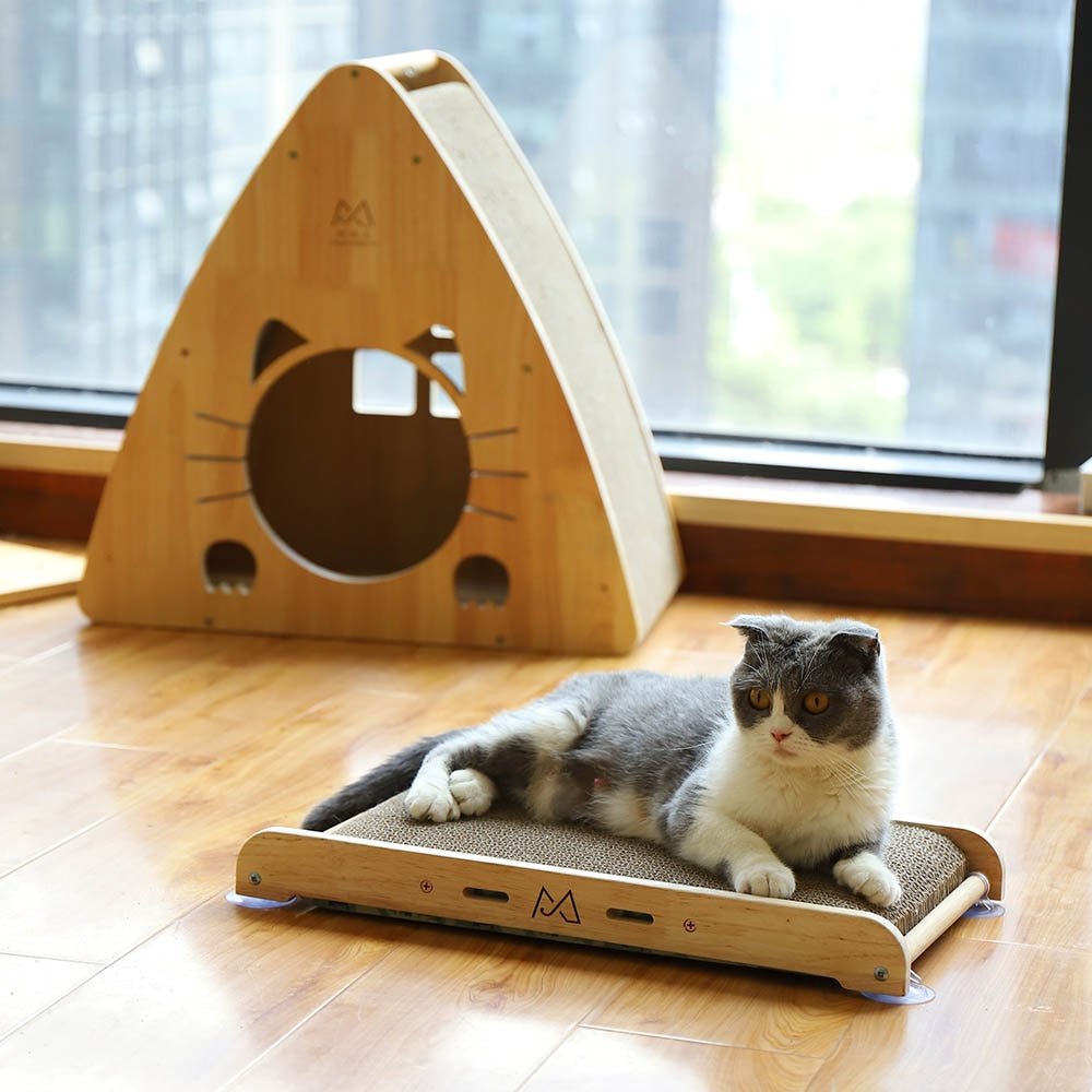 Dailypets Wall-Mounted Cat Scratching Board – Wooden Cat Scratcher with Suction Cup Mount